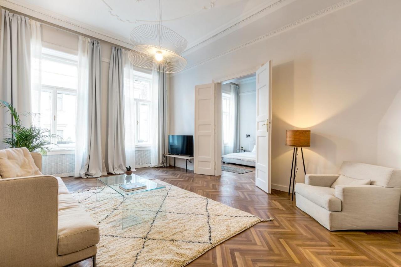 Central Basilica Apartman Budapest Eksteriør billede