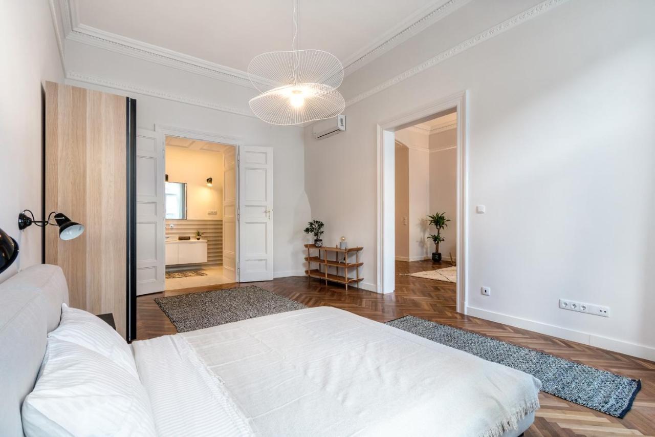 Central Basilica Apartman Budapest Eksteriør billede